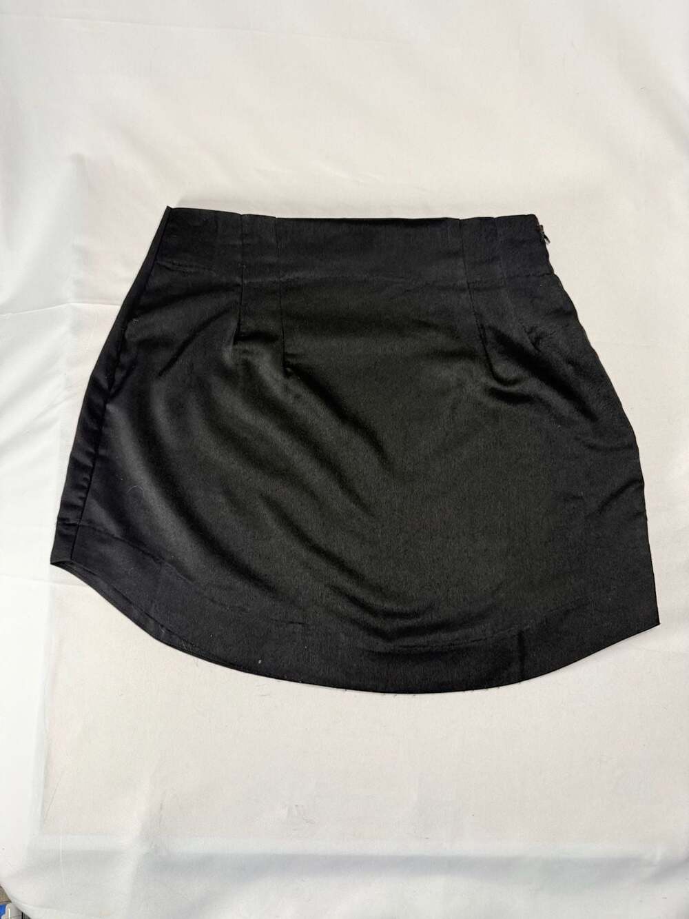 HYFVE Womens Black Satin Mini Skirt Curved Hem Size L Y2K Glam Going Out